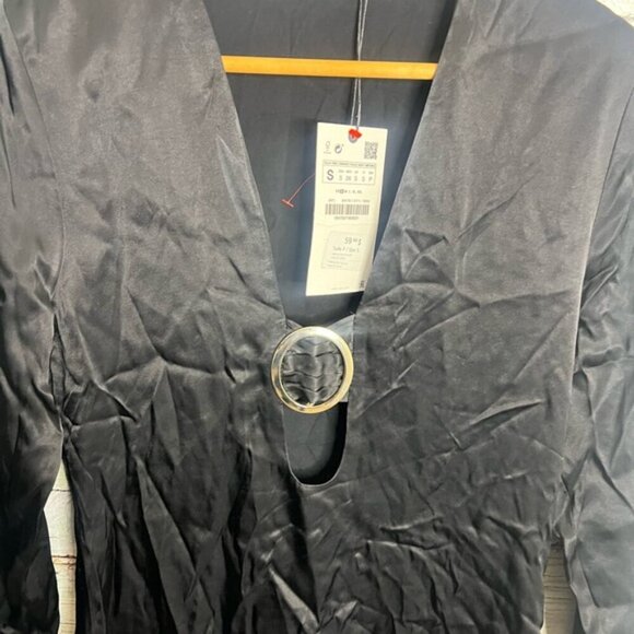 Zara black long sleeve mini dress cutout dress NWT size small - Picture 4 of 9